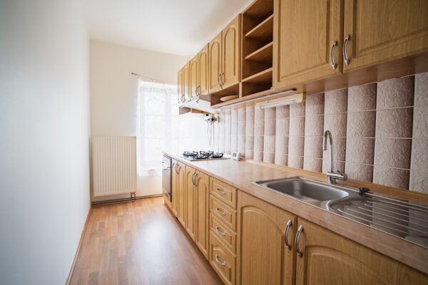prodej-byt-3-kk-105-m2-sternberk-horni-nam-dsc06132-hdr-ed4d00