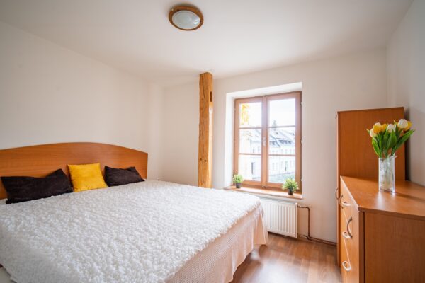 prodej-byt-3-kk-105-m2-sternberk-horni-nam-dsc06137-hdr-e5ccb6