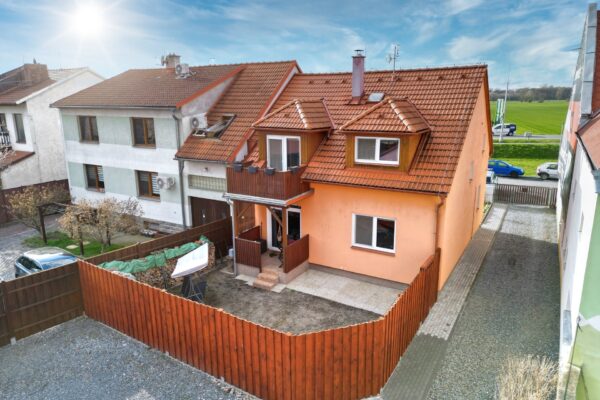prodej-rodinny-dum-5-kk-145-m2-olomouc-chvalkovice-dji-0775-684d3c